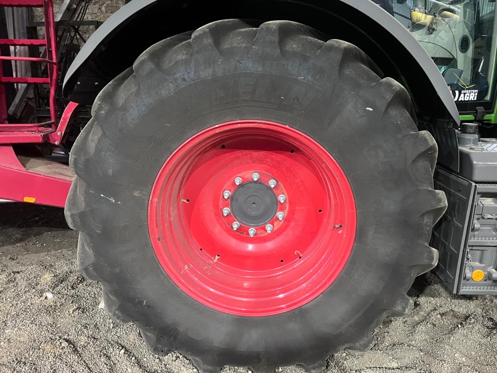 Tracteur FENDT 720 VARIO PROFI + - photo slide 9