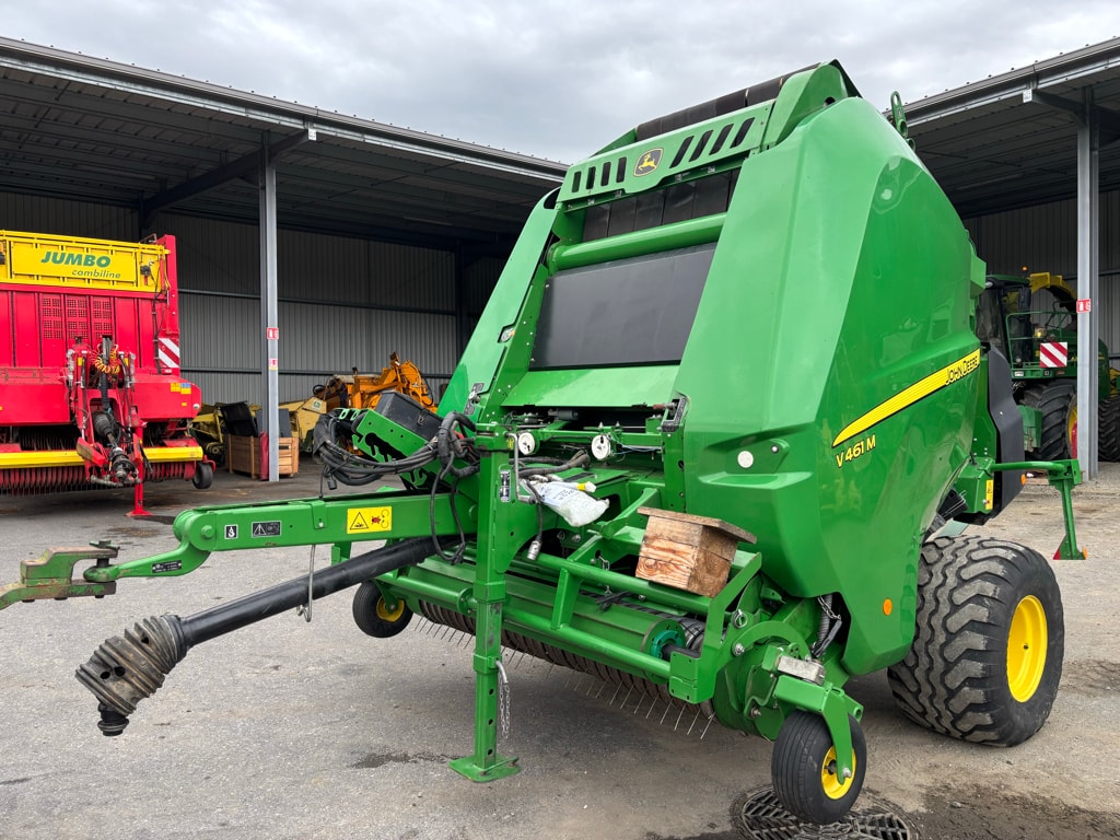 Presse balles rondes JOHN DEERE V461M - photo slide 3