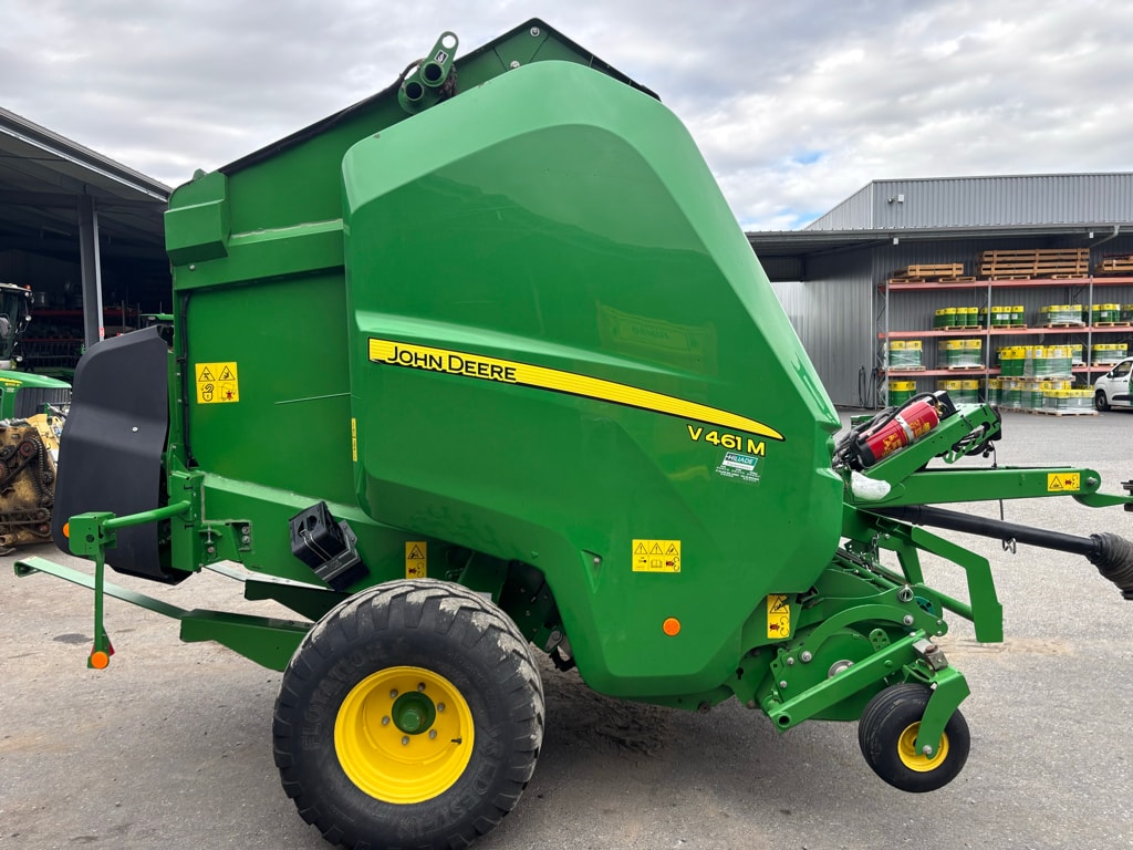 Presse balles rondes JOHN DEERE V461M - photo slide 2