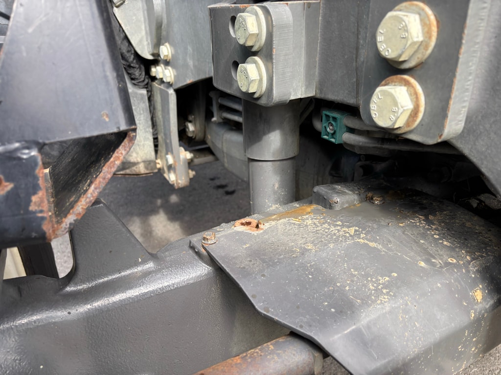 Tracteur chargeur VALTRA N175 - photo slide 12