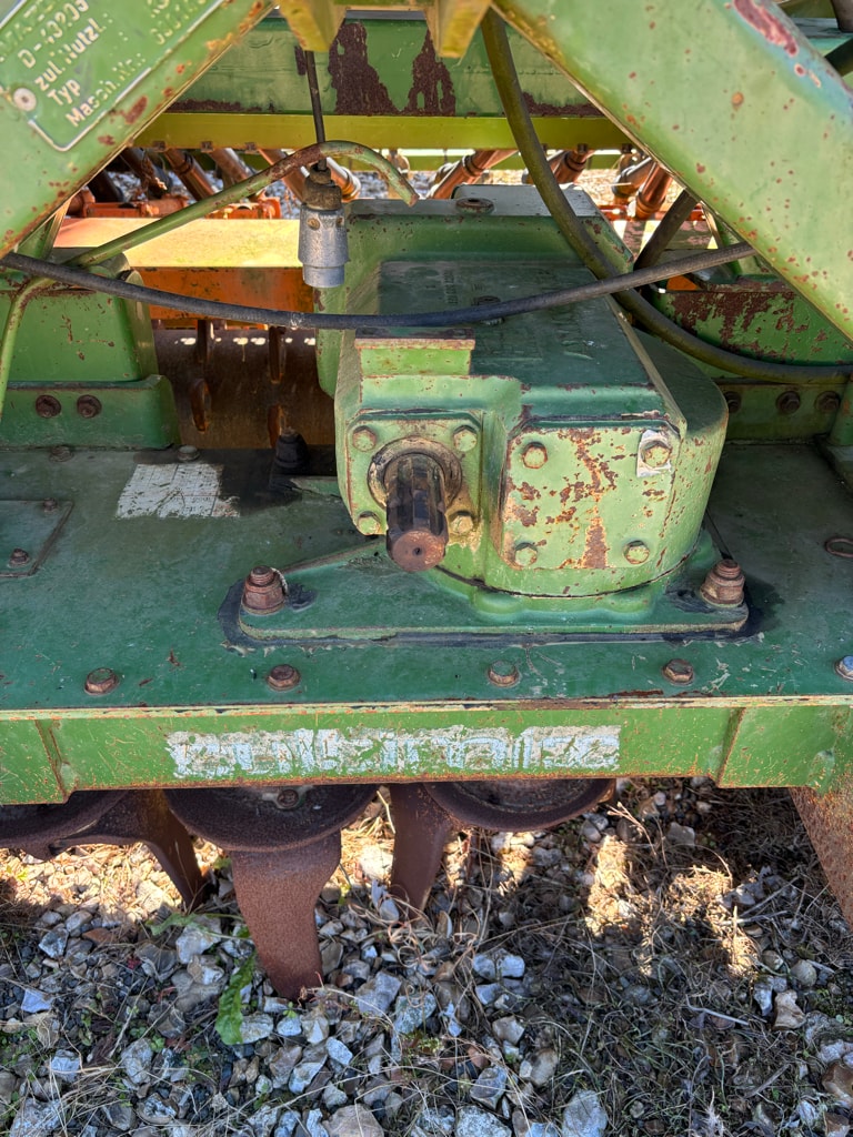 Combine de Semis AMAZONE KG 302 - photo slide 6