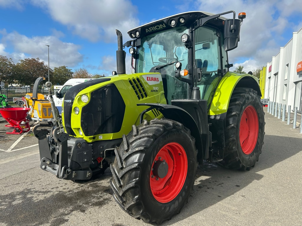 Tracteur CLAAS ARION 530 - photo slide 3