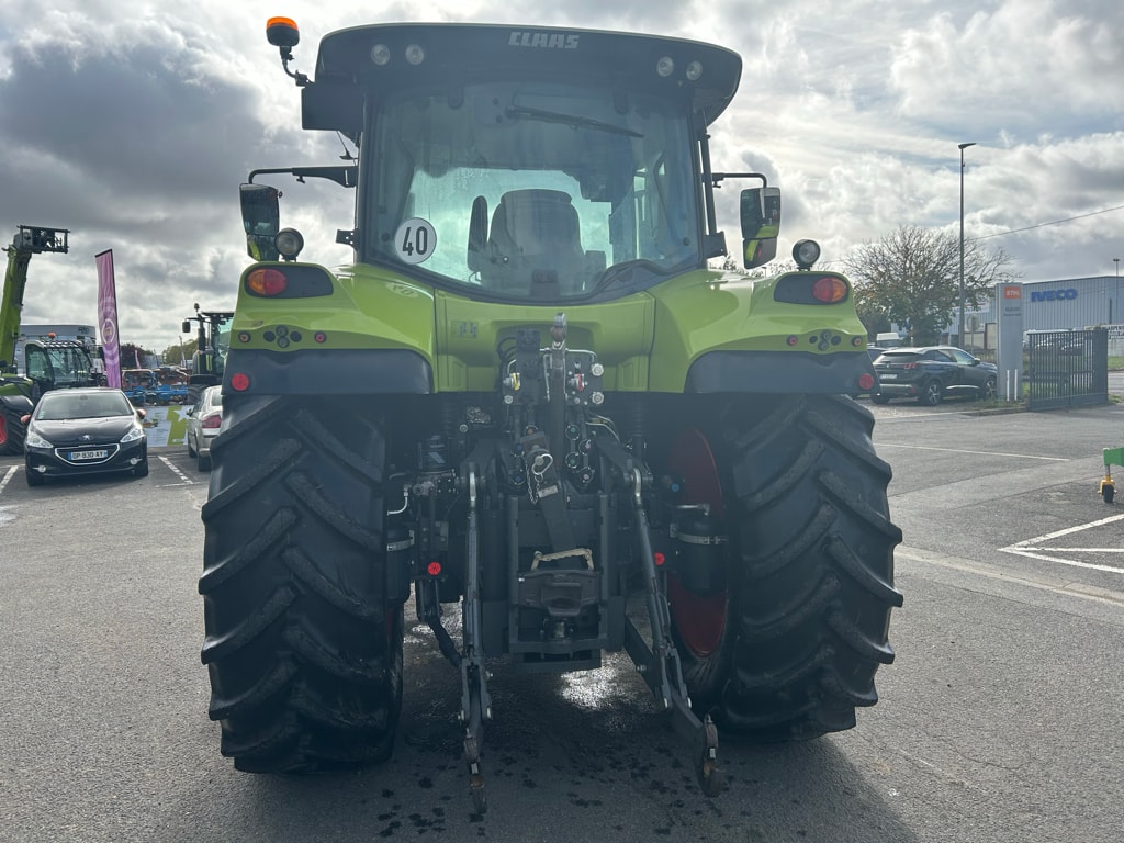 Tracteur CLAAS ARION 530 - photo slide 6