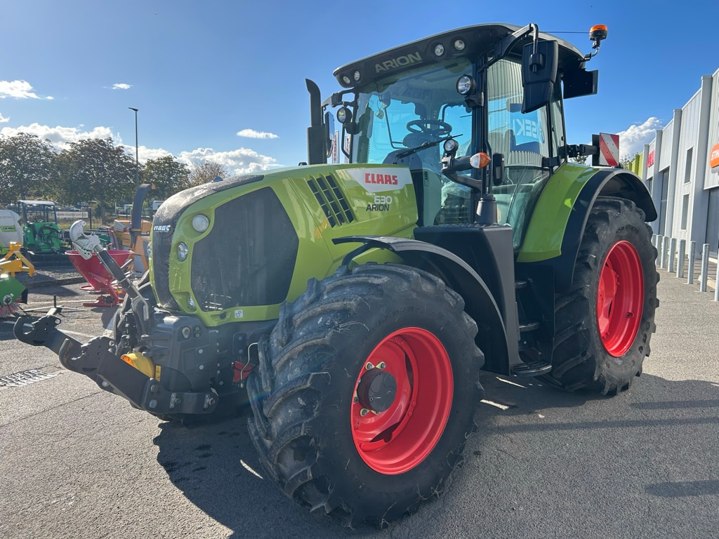Tracteur CLAAS ARION 630 - photo slide 4