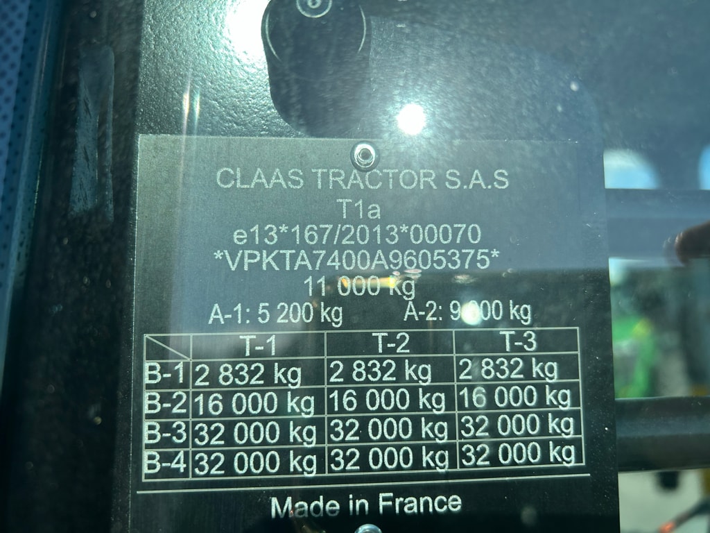 Tracteur CLAAS ARION 630 - photo slide 14