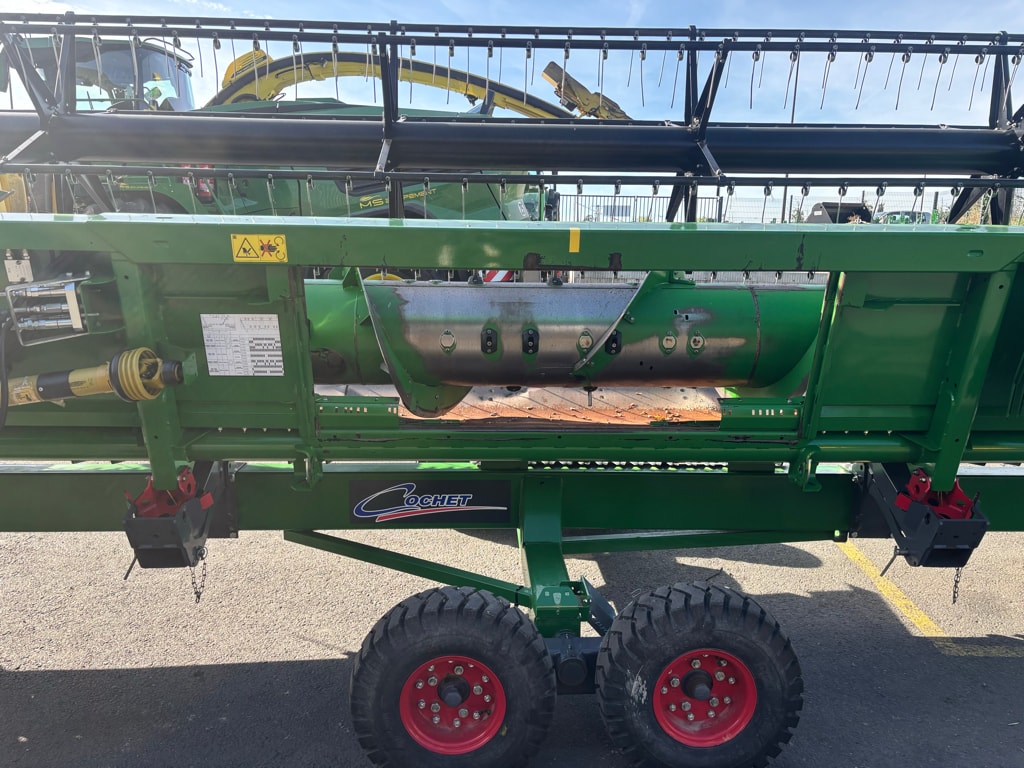 Moissonneuse JOHN DEERE T560 HM - photo slide 19
