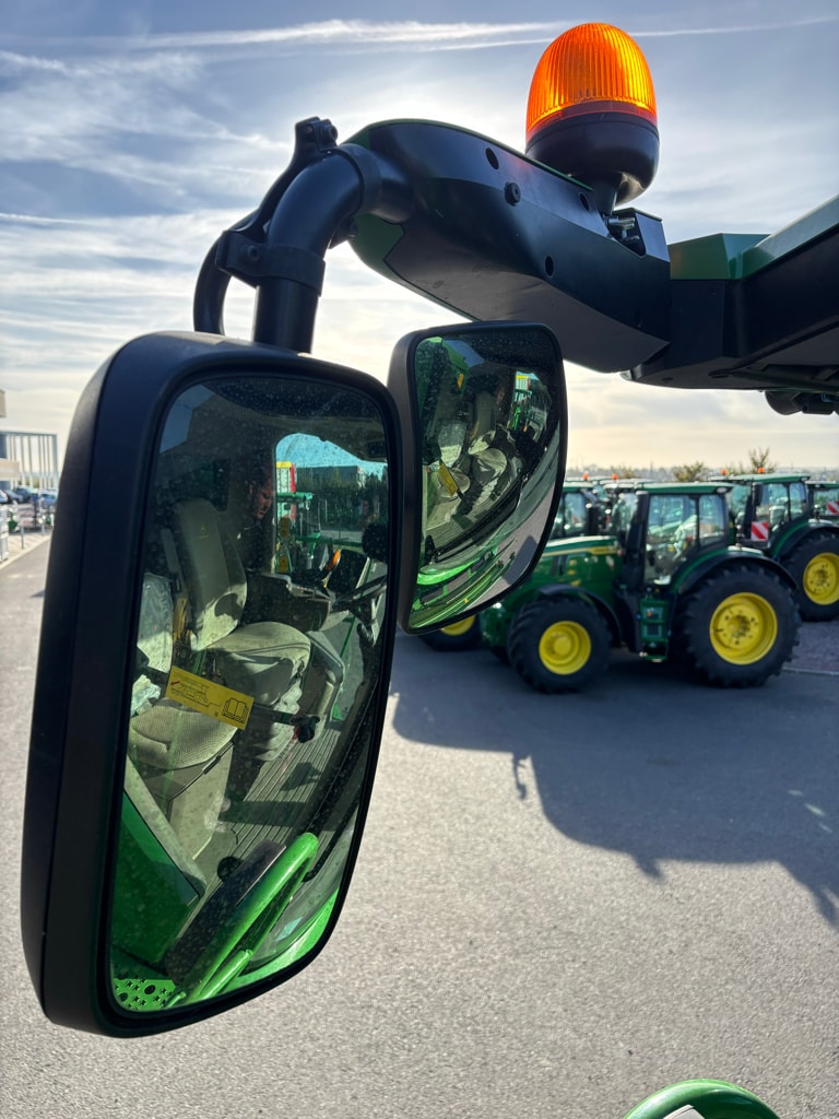 Moissonneuse JOHN DEERE T560 HM - photo slide 49