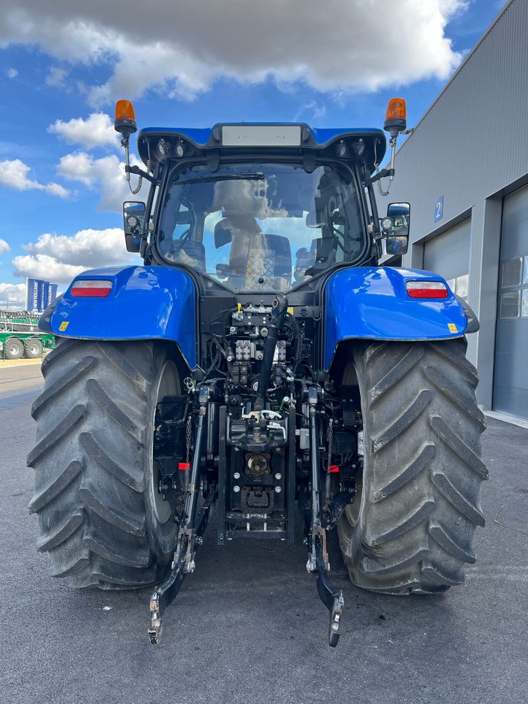Tracteur NEW HOLLAND T7.245 SW2 - photo slide 6