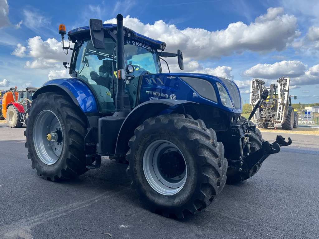 Tracteur NEW HOLLAND T7.245 SW II - photo slide 5