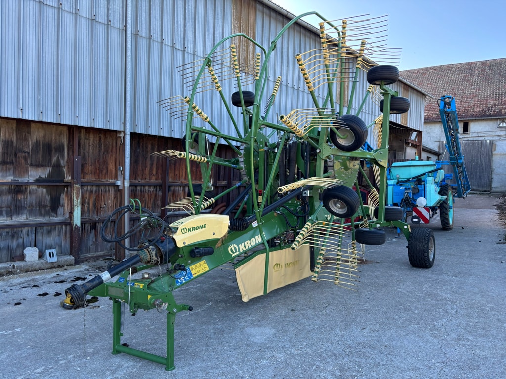 Andaineur KRONE Swadro TC 930 - photo slide 1