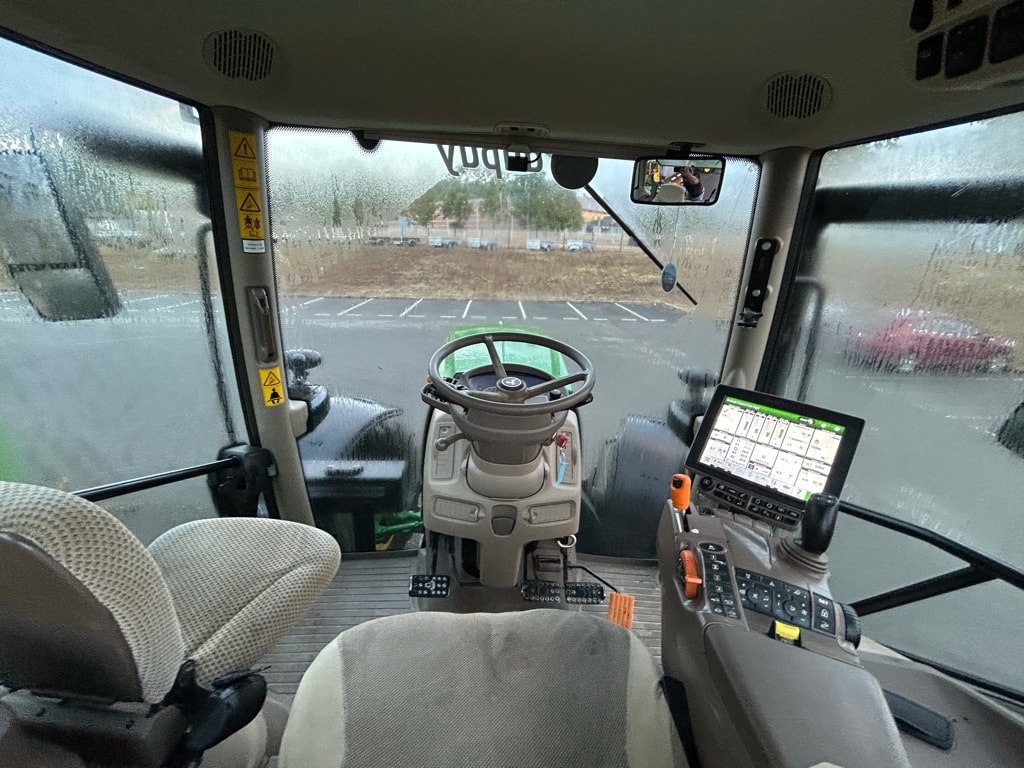 Tracteur JOHN DEERE 6195R - photo slide 4