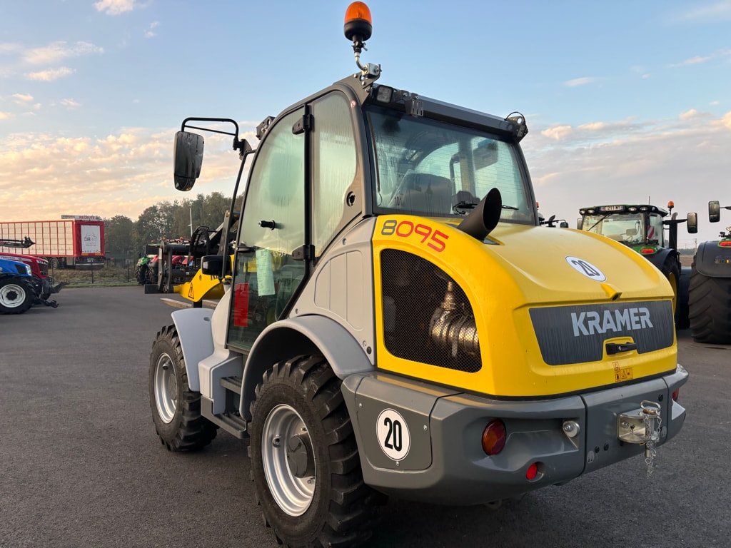 Valet de ferme KRAMER 8095 - photo slide 8