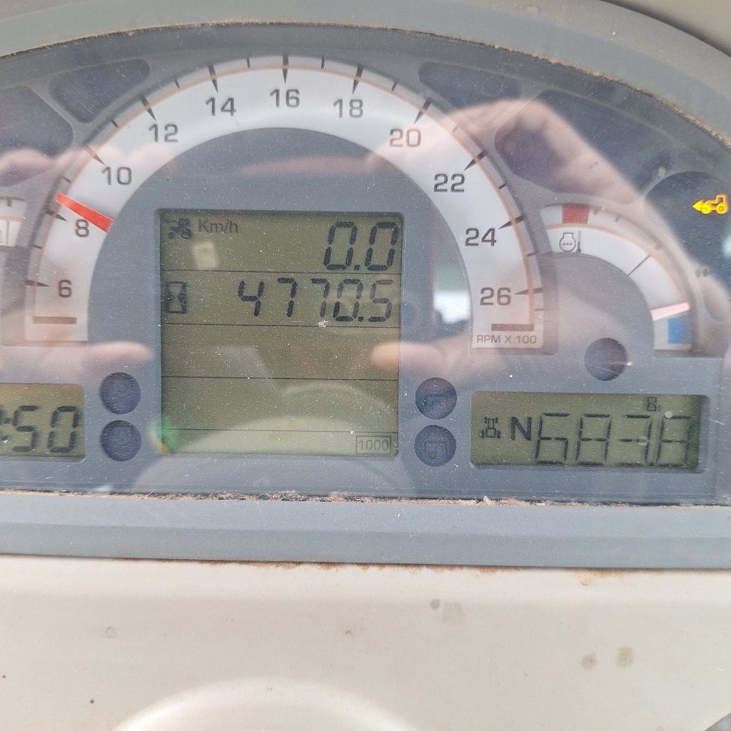 Tracteur DEUTZ FAHR 5110c - photo slide 18