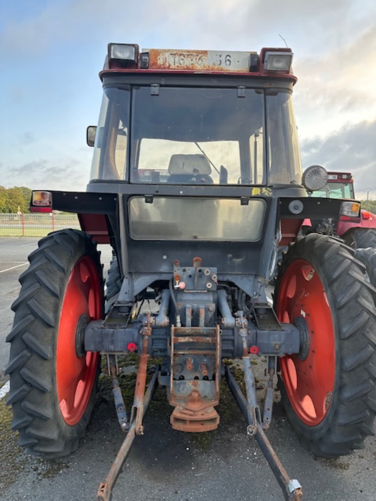Tracteur CASE IH 745XL 4RM - photo slide 5