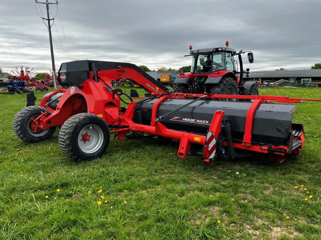 Andaineur KUHN MERGE MAXX 950 - photo slide 12