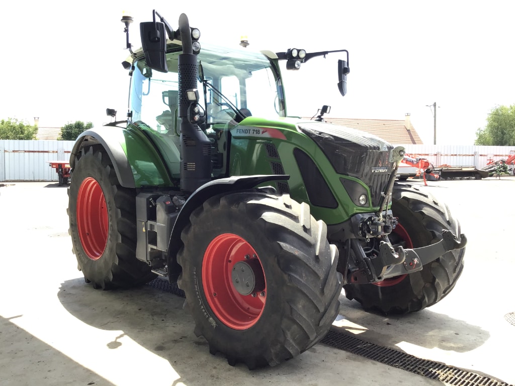 Tracteur FENDT 718 VARIO POWER - photo slide 20