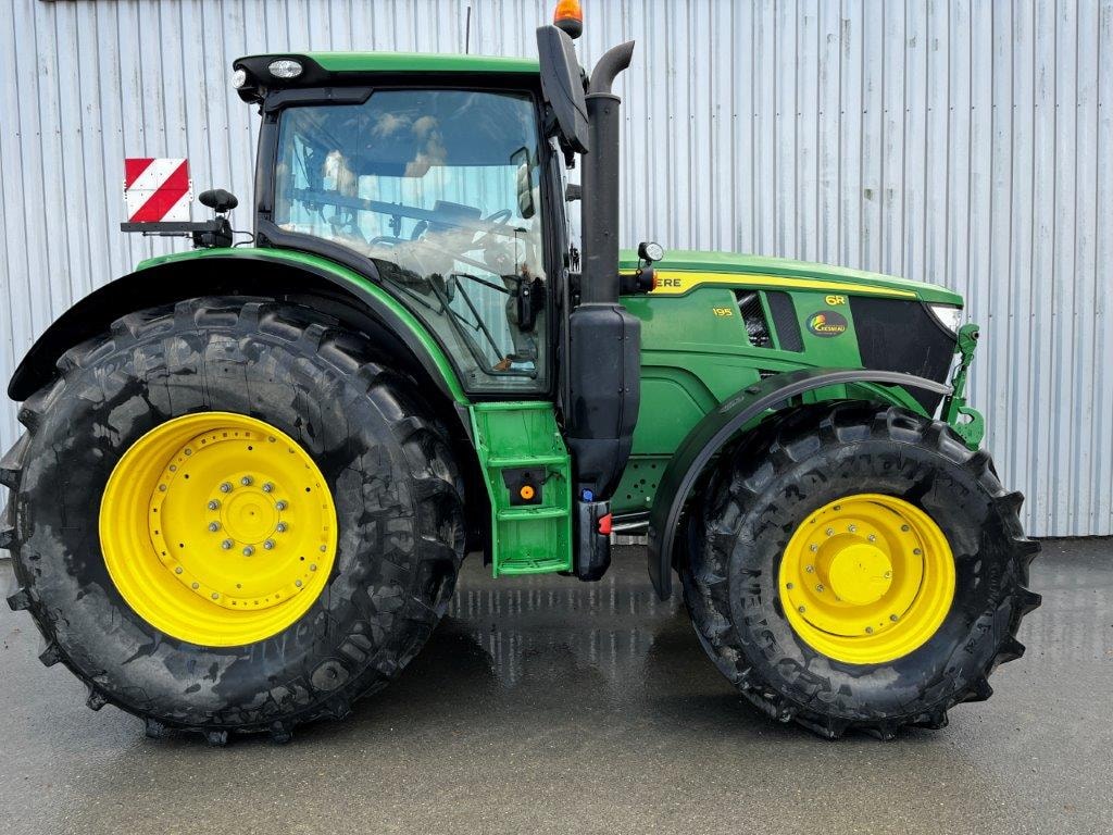 Tracteur JOHN DEERE 6R195 - photo slide 6