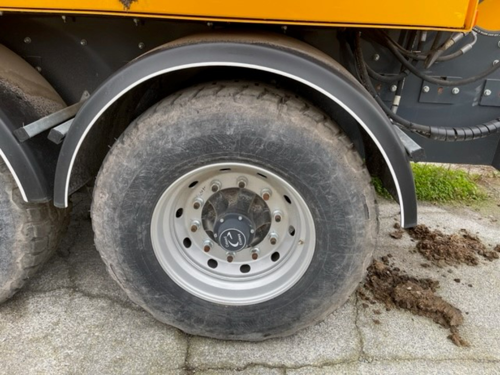 picture slide 19