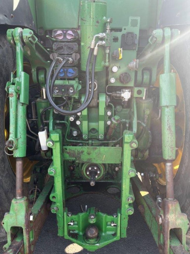 Tracteur JOHN DEERE 8370R - photo slide 9
