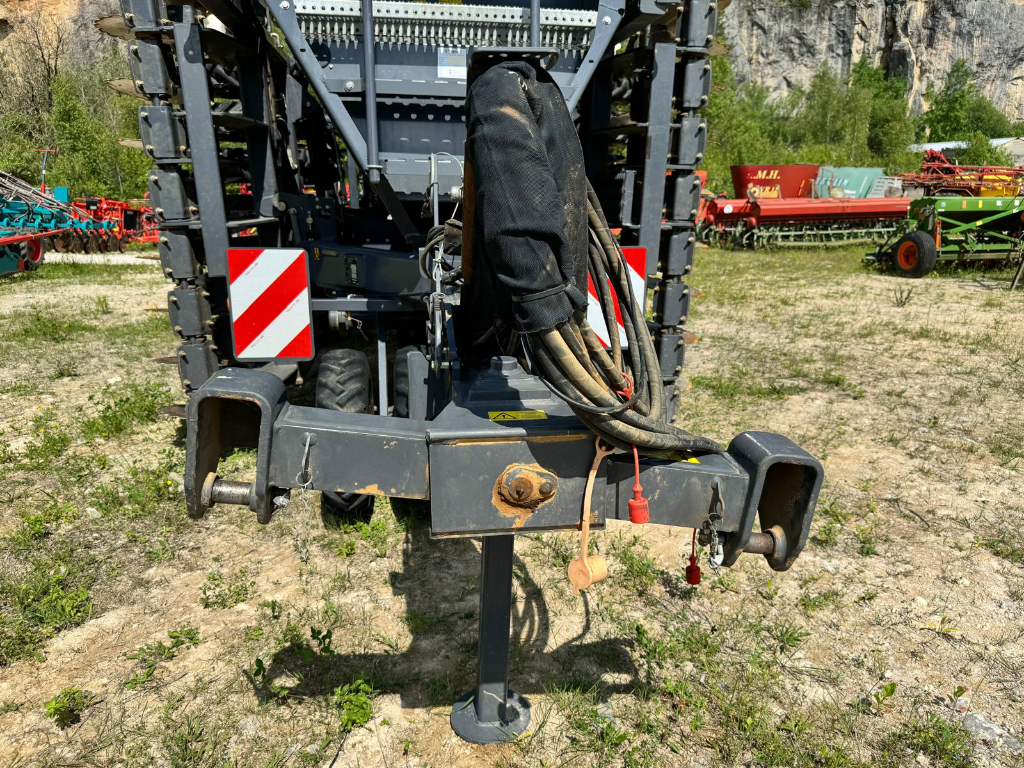 picture slide 32