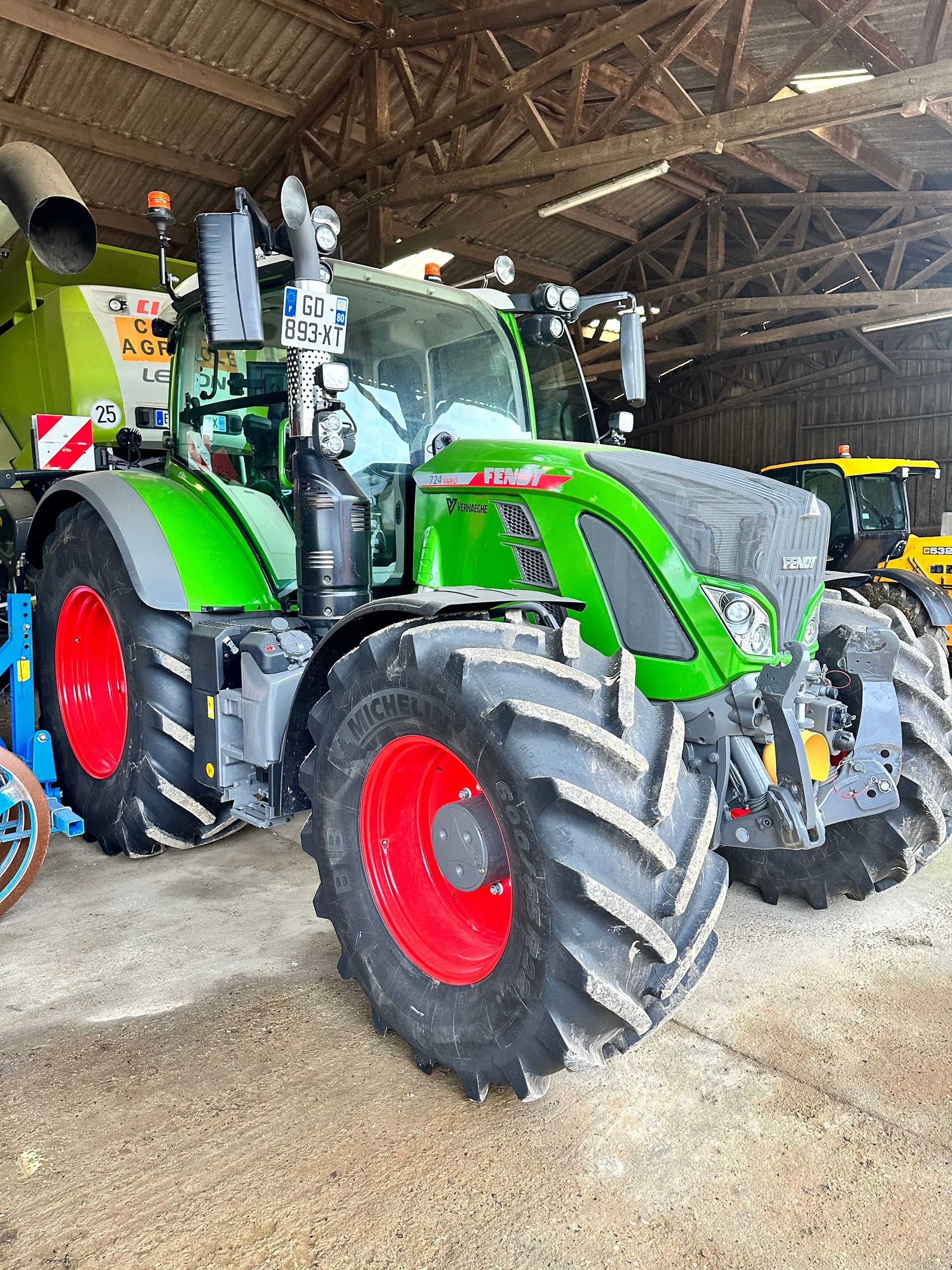 Tracteur FENDT 724 PROFI PLUS GEN6 - photo slide 12