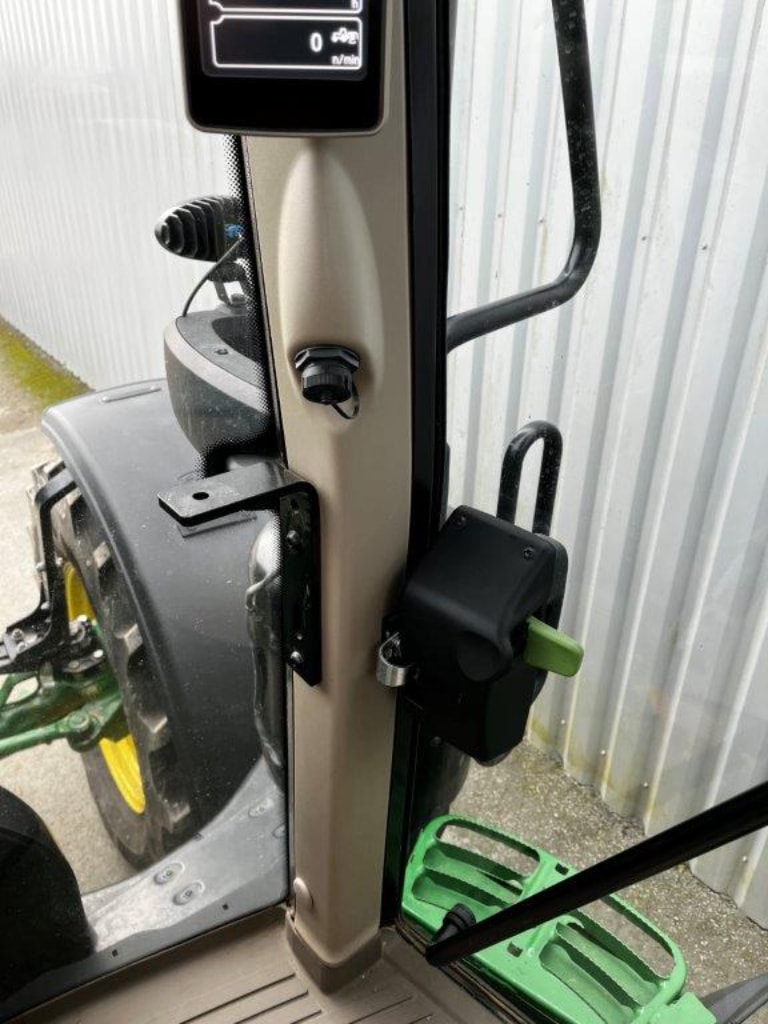 Tracteur JOHN DEERE 6155M - photo slide 29