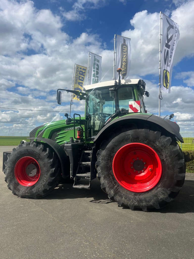 Tracteur FENDT 939 - photo slide 6