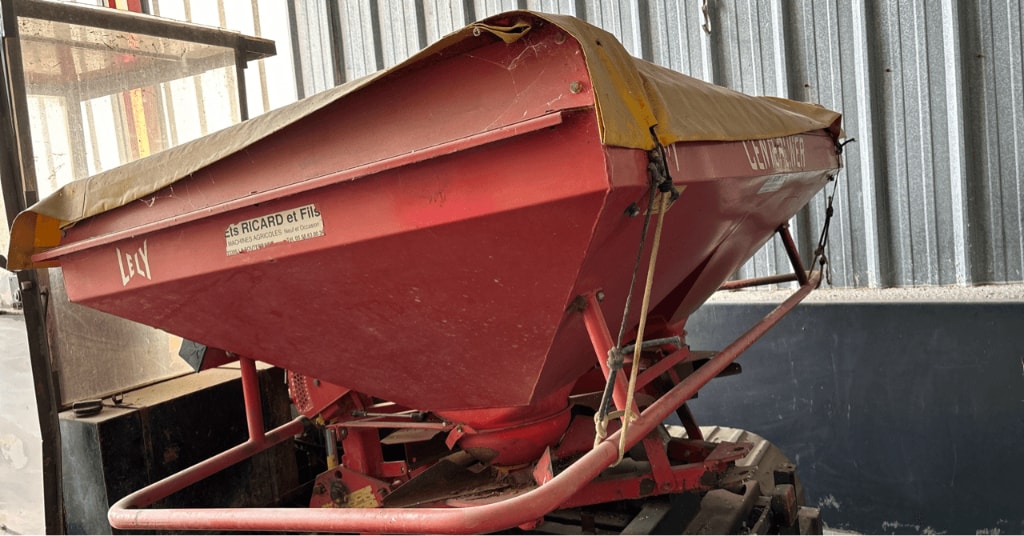 Tracteur null Poncin 2800d - photo slide 16