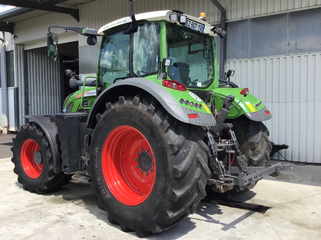 Tracteur FENDT 718 VARIO POWER - photo slide 19