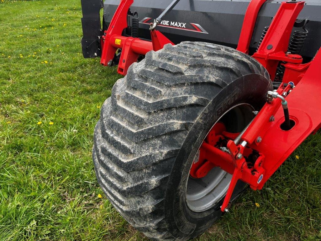Andaineur KUHN MERGE MAXX 950 - photo slide 9