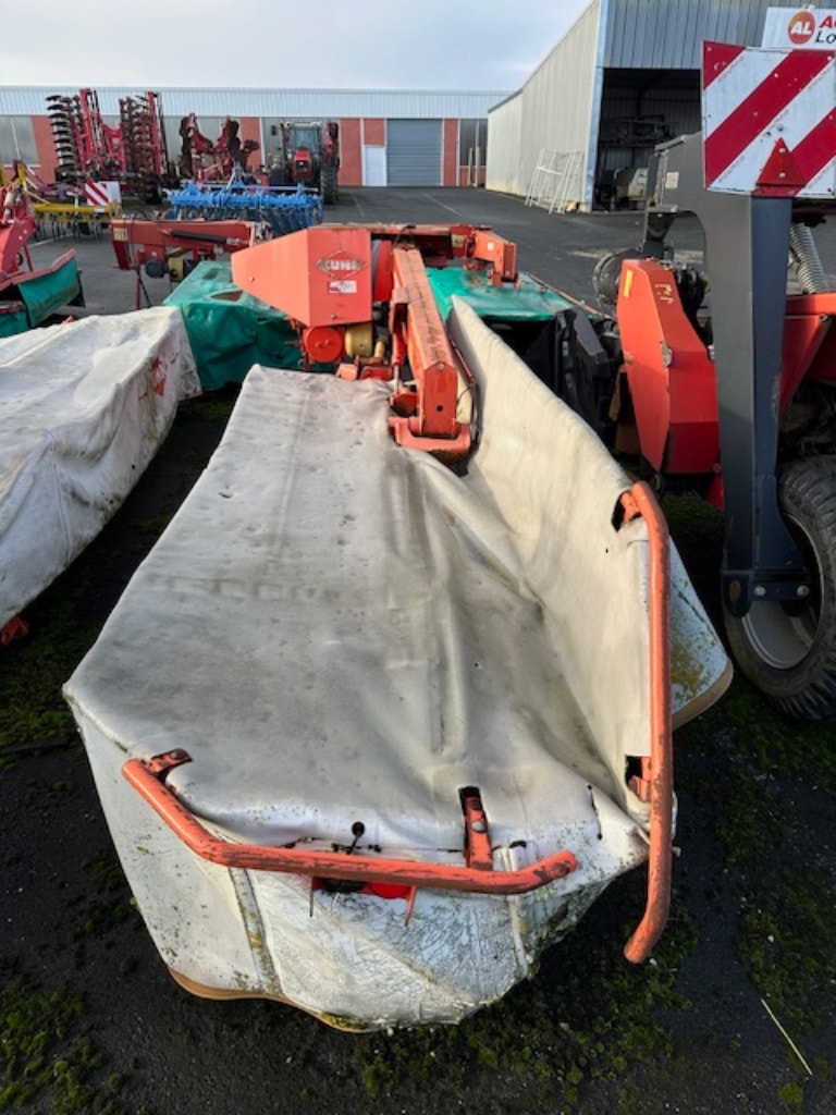 Faucheuse KUHN GMD 802 - photo slide 3