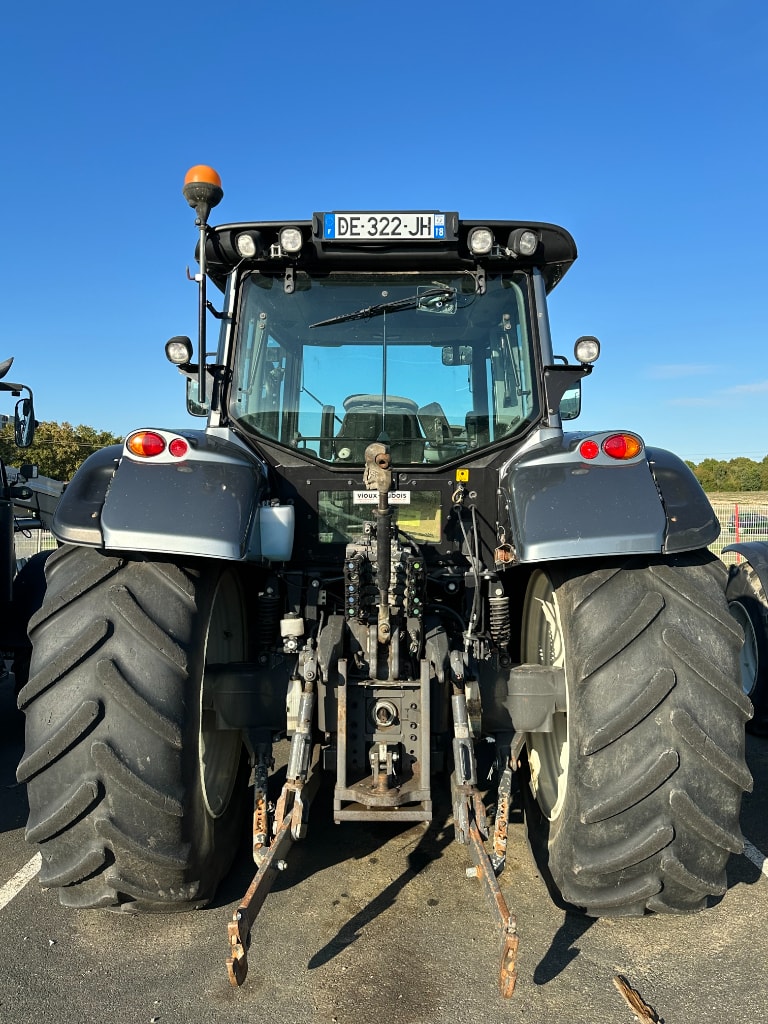 Tracteur VALTRA T183 Versu  - photo slide 5
