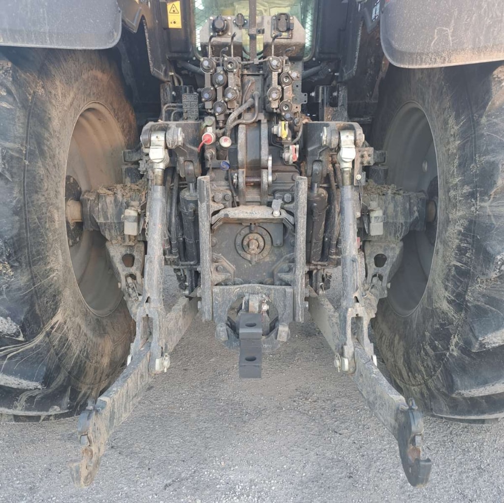 Tracteur MASSEY FERGUSON 8732S DYNA-VT EFFICIENT - photo slide 9