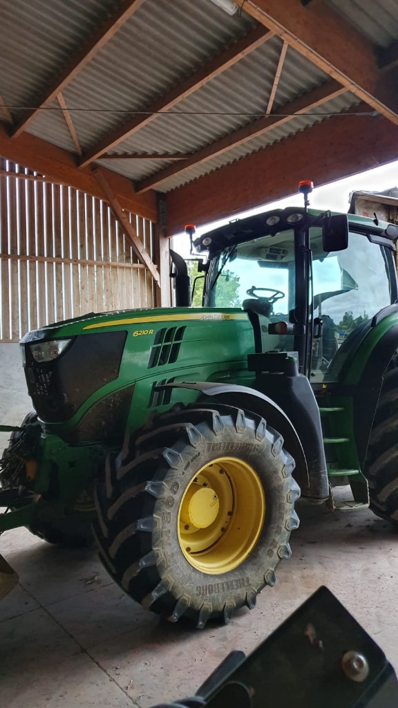 Tracteur JOHN DEERE 6210R - photo slide 10