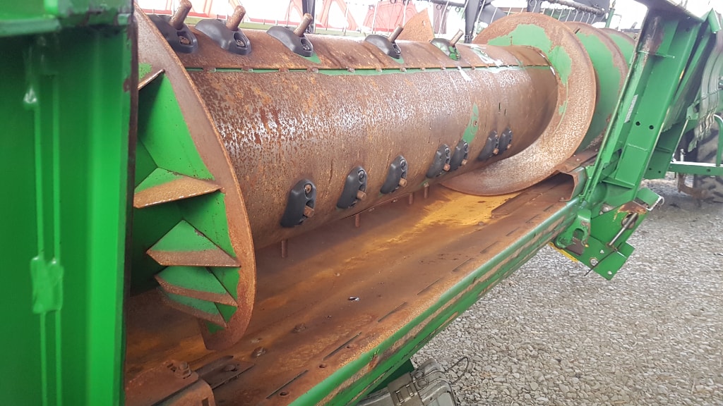 Moissonneuse JOHN DEERE T660 HM 4RM - photo slide 11