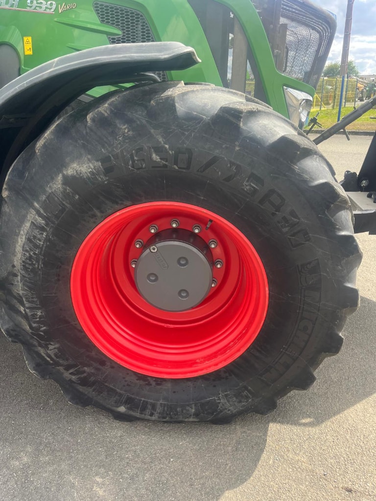 Tracteur FENDT 939 - photo slide 4