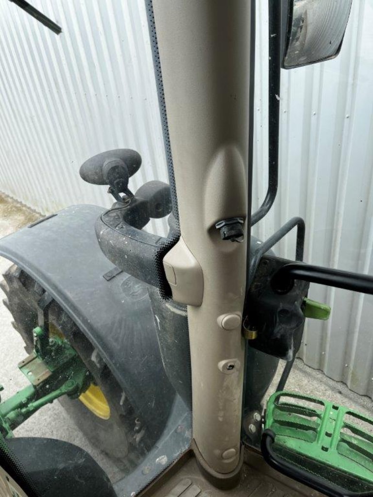 Tracteur JOHN DEERE 6195R - photo slide 6