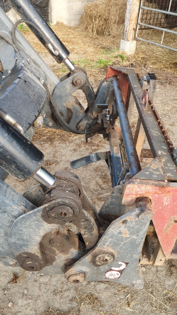 Tracteur chargeur JOHN DEERE 6115M - photo slide 10