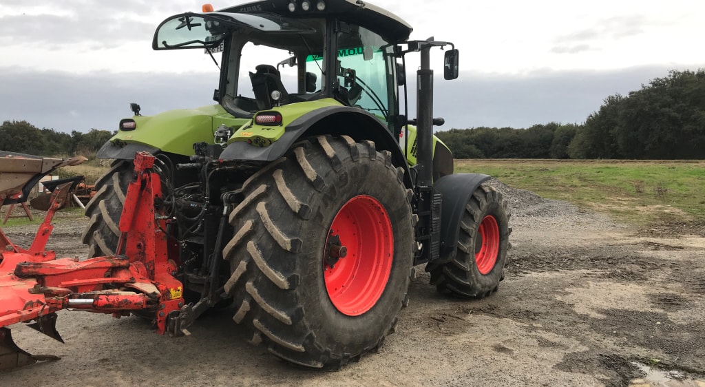 Tracteur CLAAS AXION 810 CEBIS - photo slide 8
