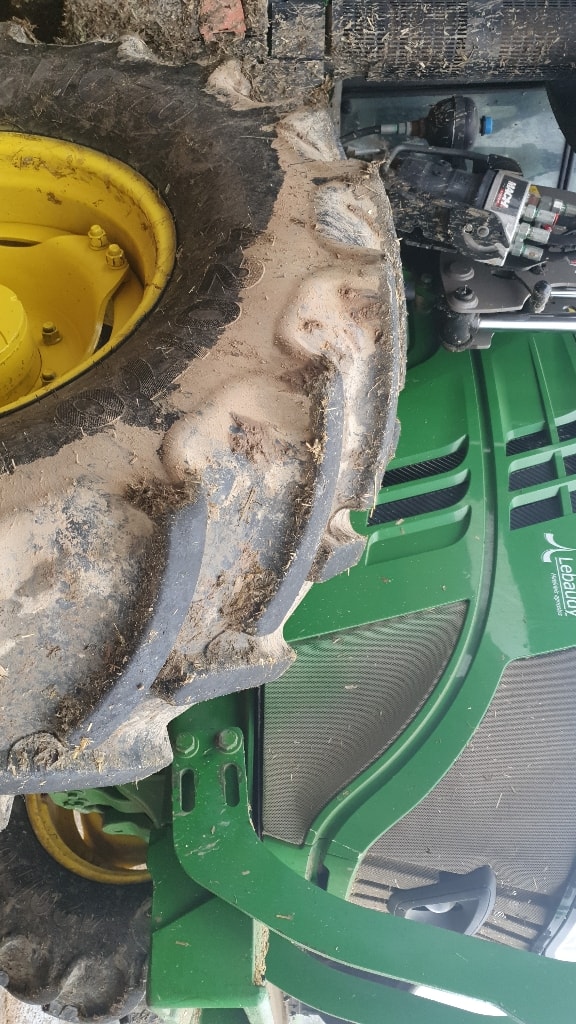 Tracteur JOHN DEERE 6105M - photo slide 6