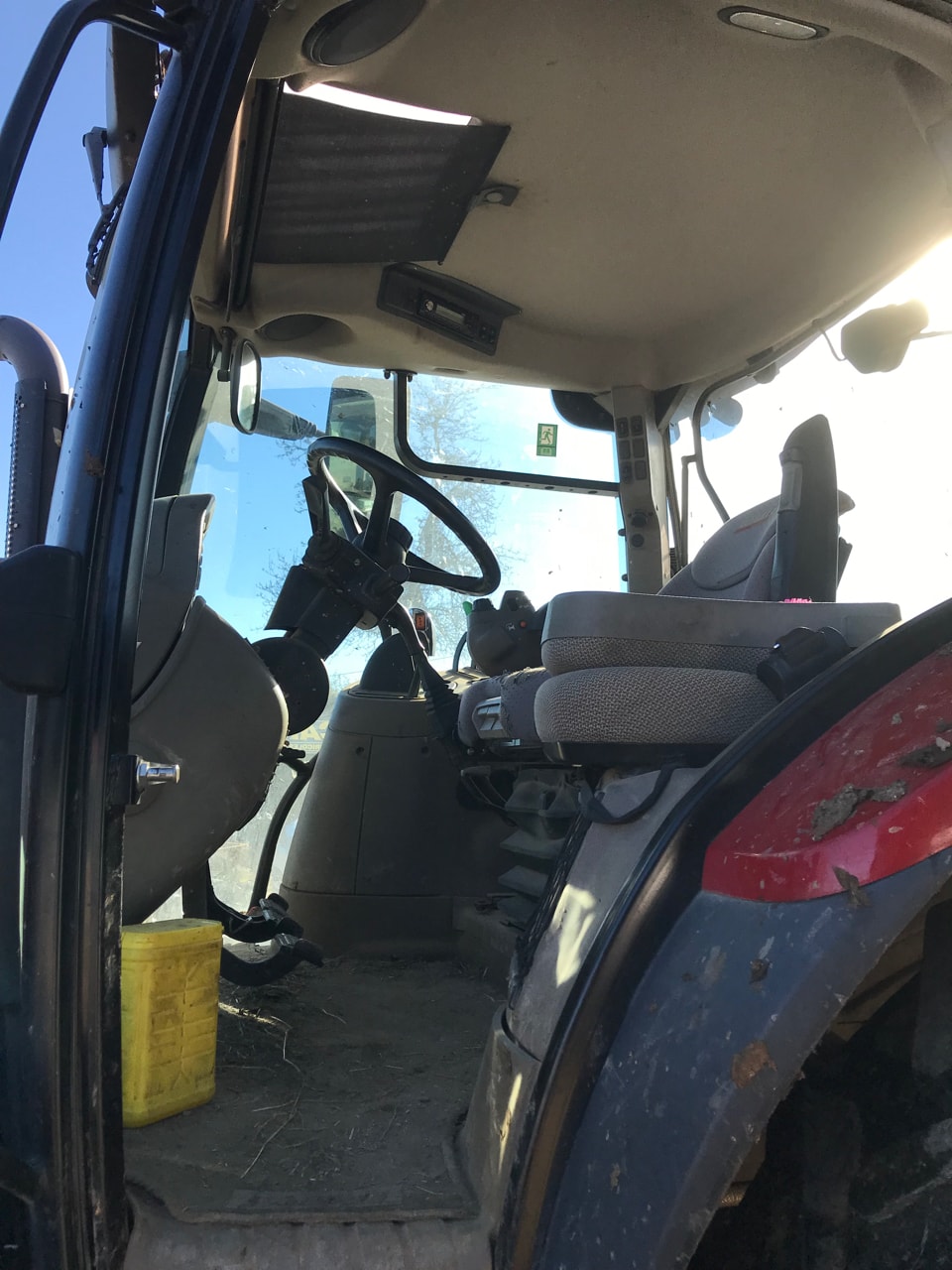 Tracteur CASE IH PUMA 130 - photo slide 9