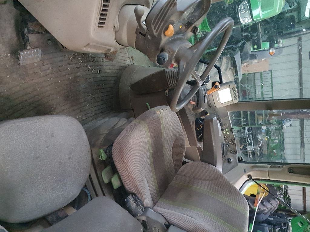 Tracteur chargeur JOHN DEERE 6230 - photo slide 14