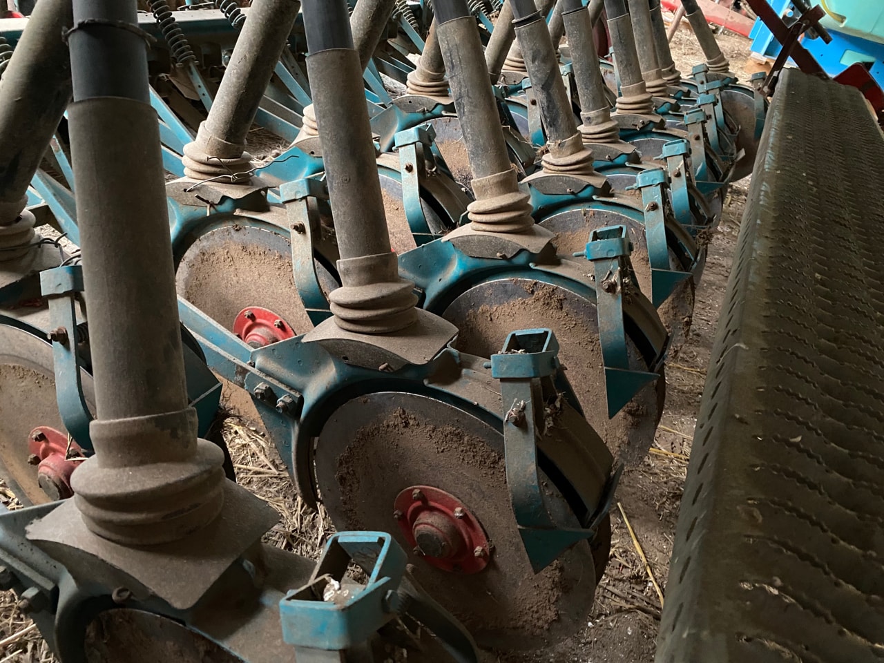 Combine de Semis AMAZONE CULTIMIX KG 302 - photo slide 10