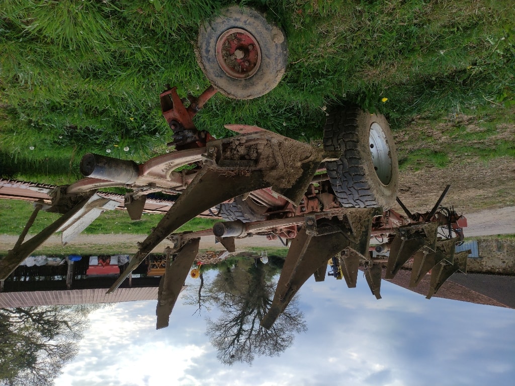 Charrue GREGOIRE BESSON SPERWY7 - photo slide 3
