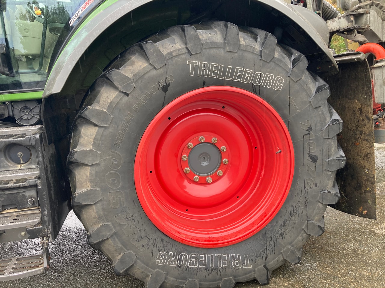 Tracteur FENDT 828 VARIO PROFI + - photo slide 19