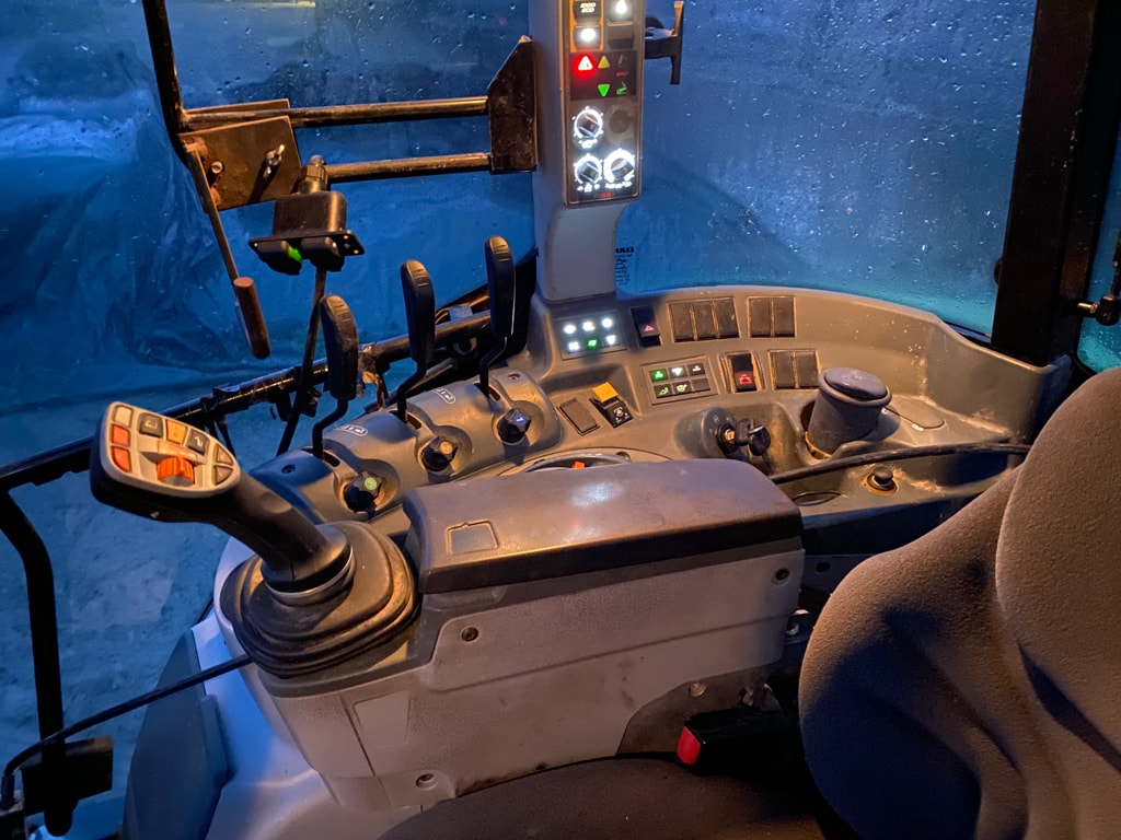 Tracteur CLAAS ARION 430 PANORAMIC - photo slide 15