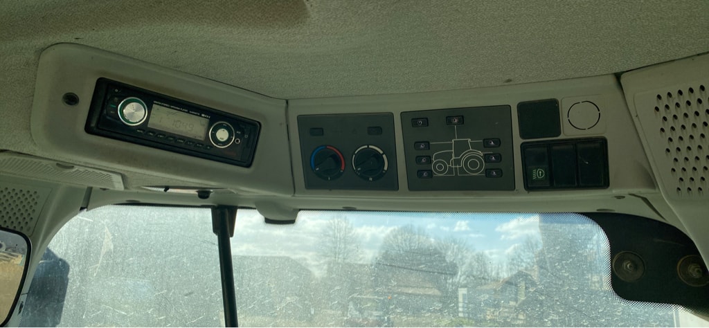 Tracteur CLAAS ARION 620 CMATIC - photo slide 15