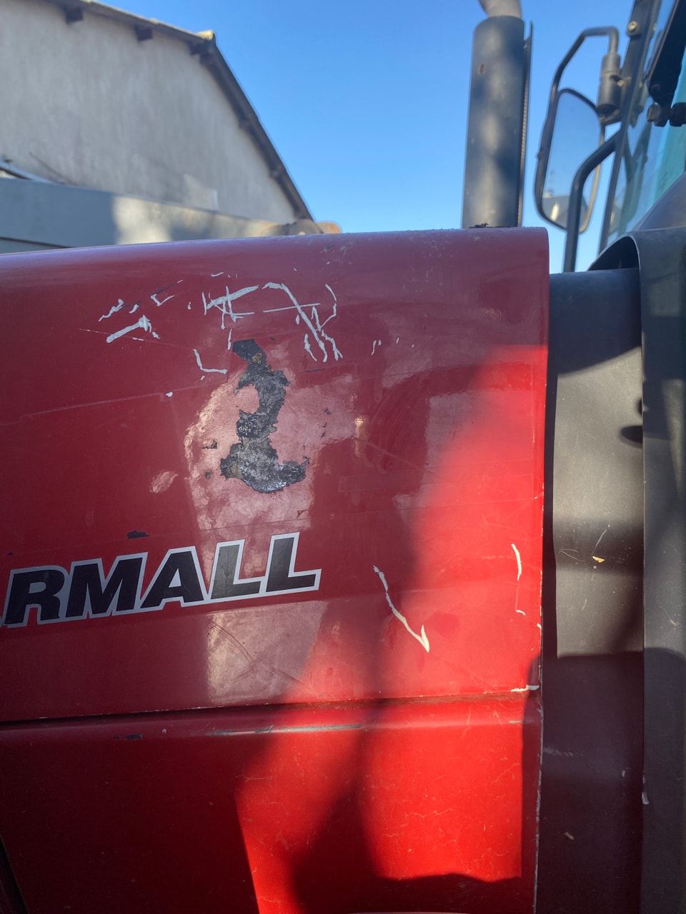 Tracteur chargeur CASE IH FARMALL 95U PRO - photo slide 9