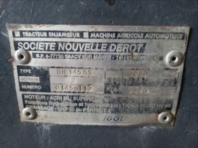 Tracteur enjambeur DEROT DH 145 - photo slide 5