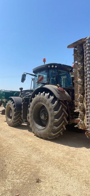 Tracteur VALTRA S294 - photo slide 5